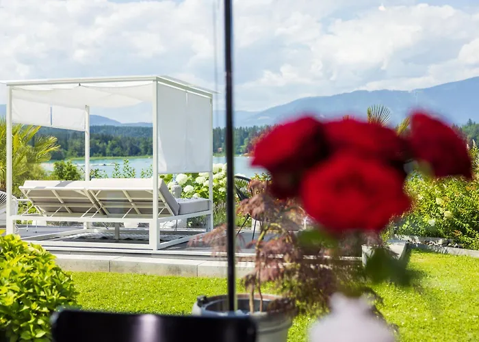 Lakeside Apartments - Adults Only