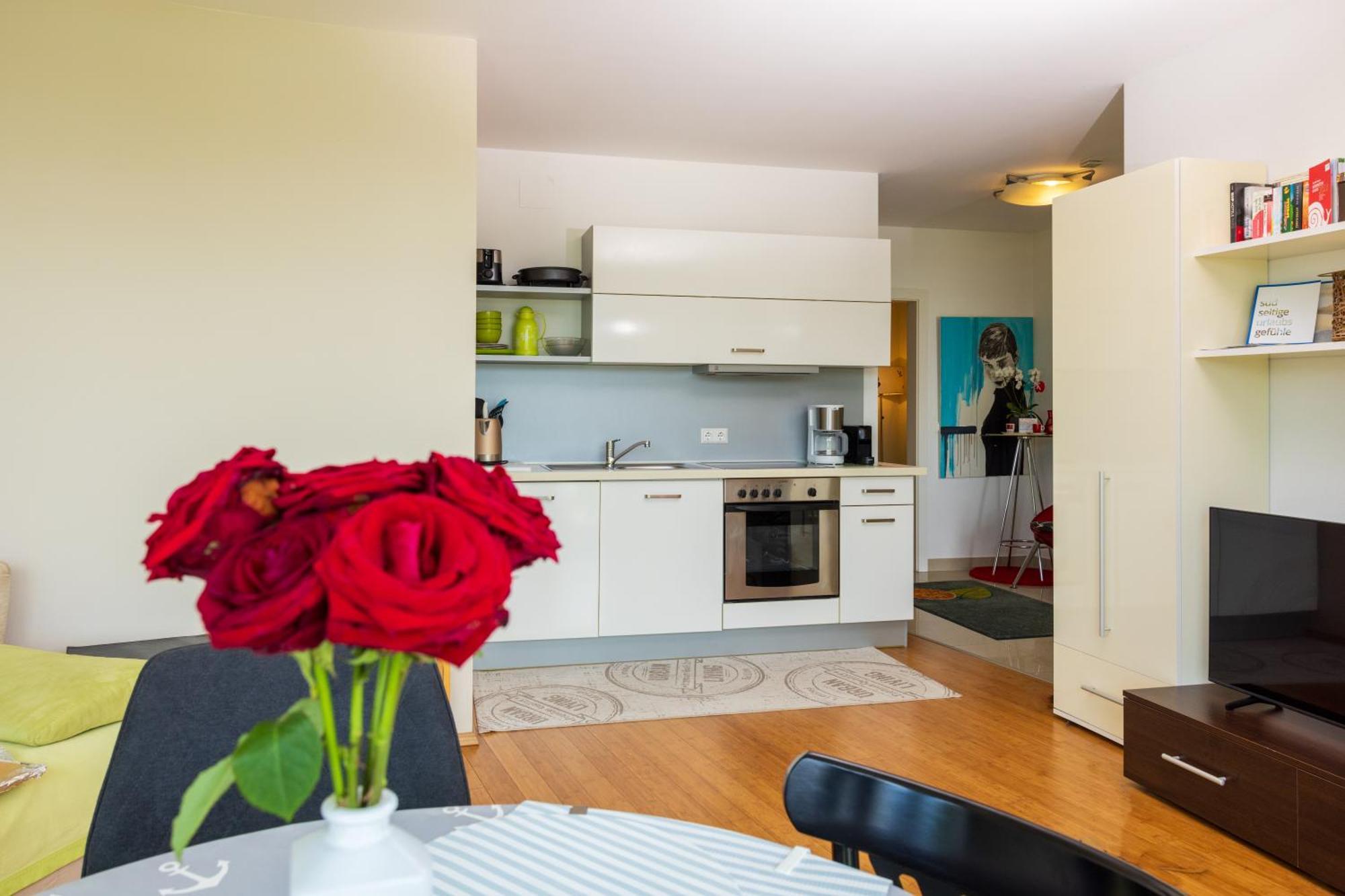 Lakeside - Adults Only Apartmán *